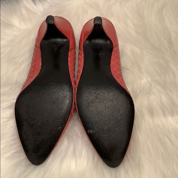 Akimbo Salmon Pink Woven Leather Heels Size 7/7.5 - Picture 5 of 5